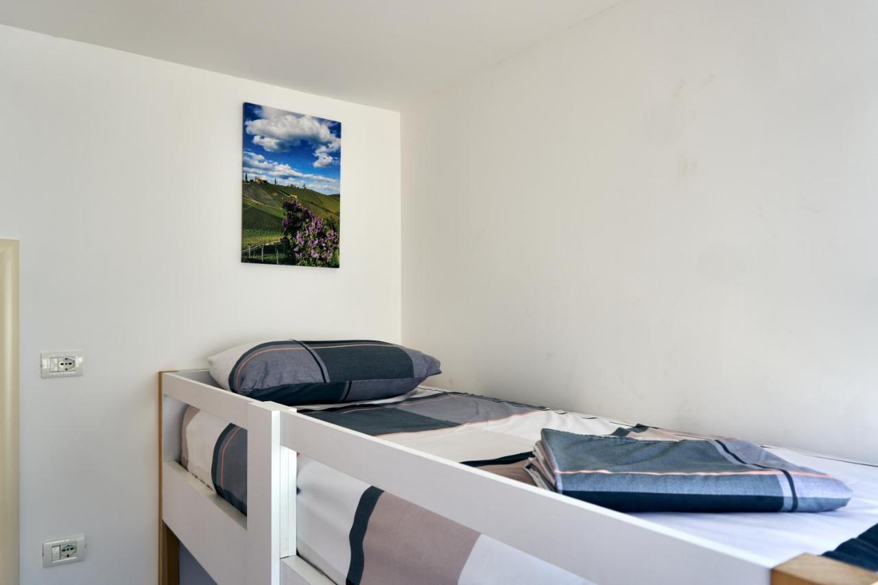 Central Beach Apartment Sarande Exterior photo